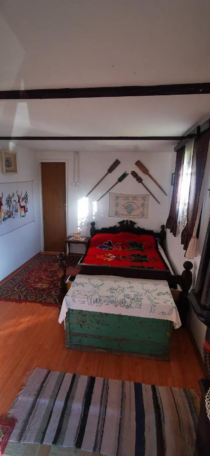 Apartamento Etno Domacinstvo Miris Bosiljka Mislodin Exterior foto